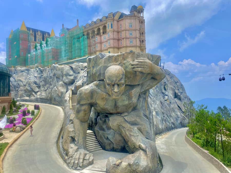 Danang: Golden Bridge by Private Car or Bus w hotel pickup - Price and add-ons: why the $10 matters, but only after you budget