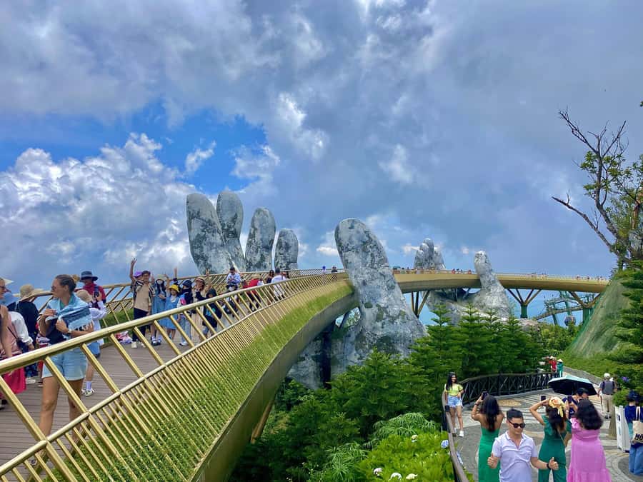 Danang: Golden Bridge by Private Car or Bus w hotel pickup - Who this day trip suits best (and who should choose something else)