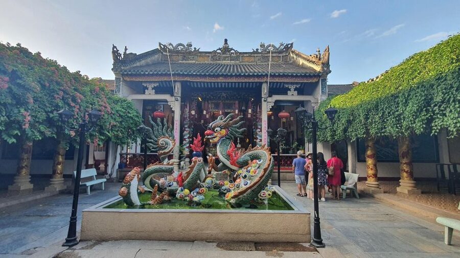DaNang: Lady Buddha, Marble Mountain, Hoi An Town Group Tour - Historic homes and “slow down for the details” time