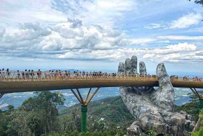 Danang signature 4n3d- The best Central Vietnam - Day 2: Ba Na Hills cable car and the Golden Bridge timer