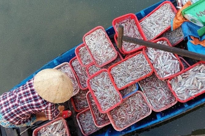 Danang Walking Food Tour - The Guide Factor: Loi and David’s Street-Smart Style