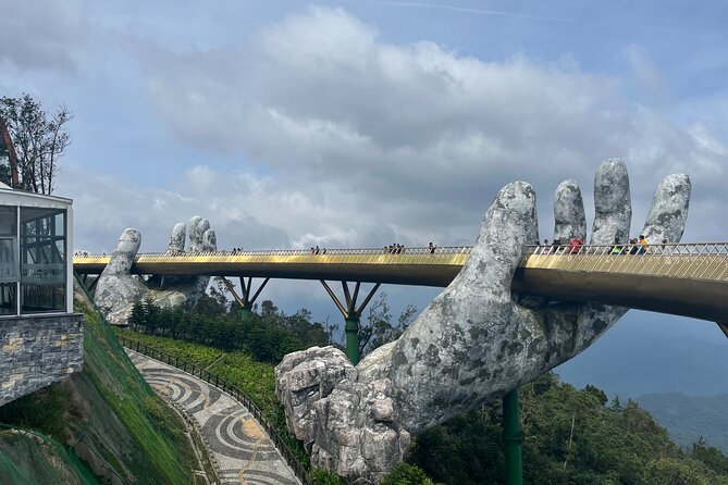 Early tour/ transfer from Hoi An/Da Nang to Golden bridge - Private Vehicle + English-Speaking Guide: What You Gain Besides Translation