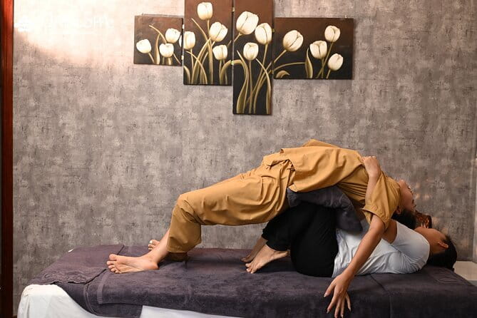 Experience Asian Style Full Body Massage Therapy - What’s Included in the Price (And Why That Matters in Da Nang)