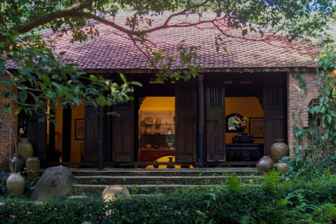 Experience Traditional Vietnamese Costumes at Dong Dinh Museum - Key highlights at a glance