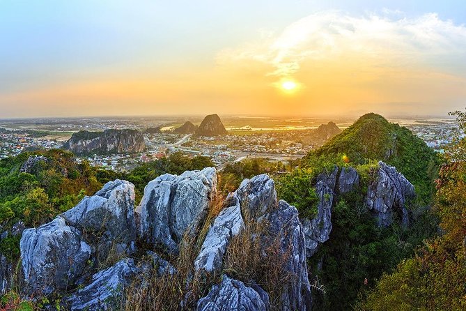 Explore Da Nang in one day _Private tour - Getting from your hotel to the first big climb
