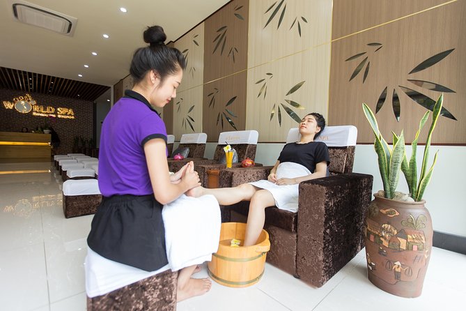 Foot Massage, Body Massage,Thai Massage, Facial, Body care, Waxing - Da Nang massage at 98 Thạch Lam: how the day starts