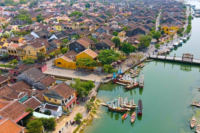 [Free E-sim] Old School Vietnam Cafe Trip in Da Nang - Pickup, transport, and how to plan your 3–4 hours