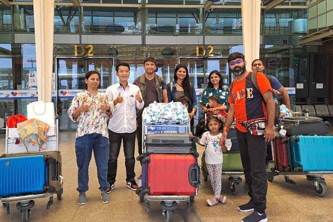 From Da Nang Airport to Hoi An Limousine Transfer Shuttle - The ride you expect: smooth timing, private handoff, and 24/7 flexibility
