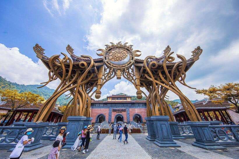 From Da Nang/Hoi An: Ba Na Hills and Golden Bridge Day Trip - Golden Bridge and Ba Na Hills: why this day trip works