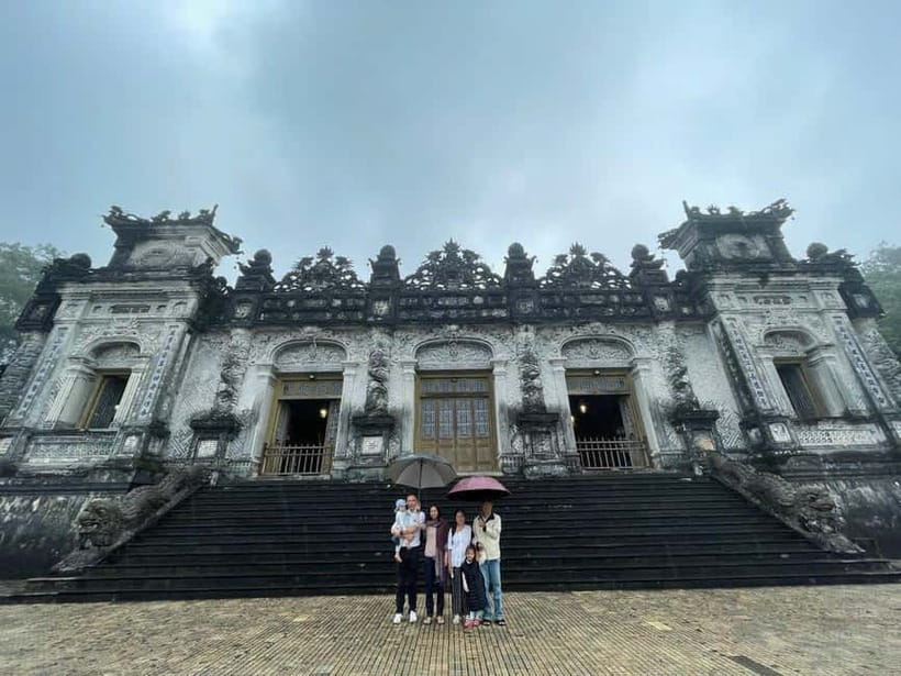 From Da Nang: Hue City Full-Day Tour with Lunch (Group tour) - Imperial Citadel of Hue: Ngo Mon Gate to the Nine Tripod Cauldrons