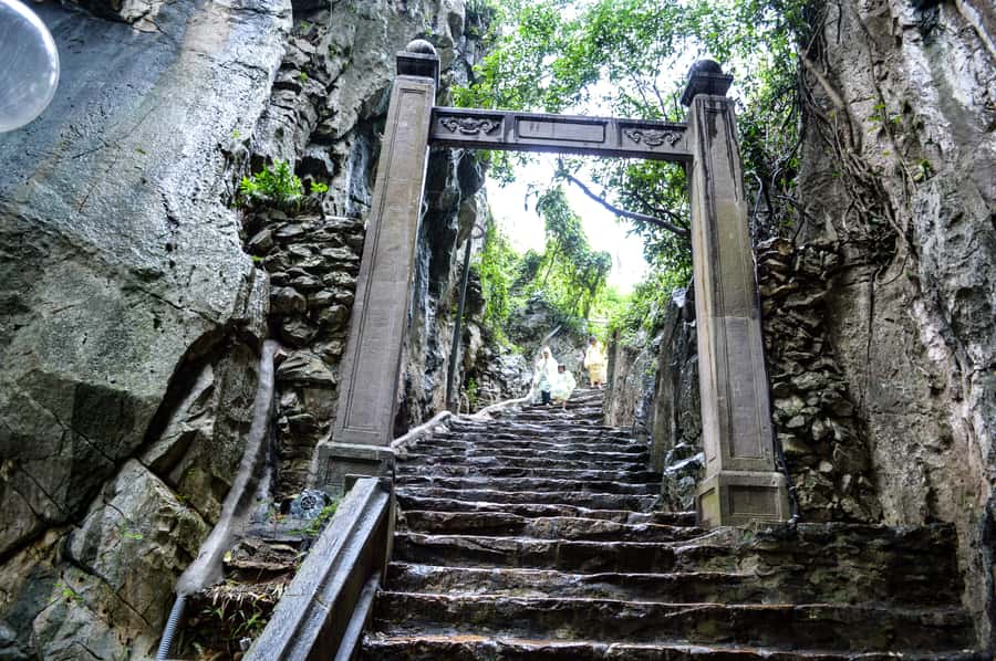 From Danang: Discover Marble Mountain and Hoi An Town - Should You Book This Da Nang to Marble Mountains and Hoi An Day Trip?