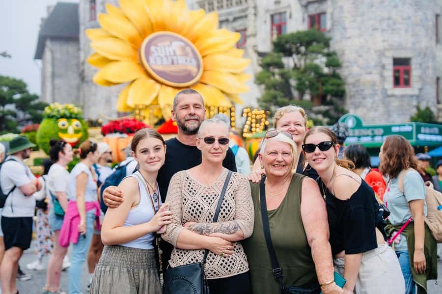 From Hoi An and Da Nang: Bà Nà Hills and Golden Bridge Tour - Pickup from Da Nang or Hoi An: the morning rhythm you should plan for