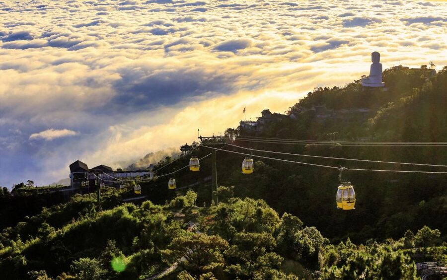 From Hoi An and Da Nang: Bà Nà Hills and Golden Bridge Tour - Chua Mountain peak and the French Square + Fantasy Park mix