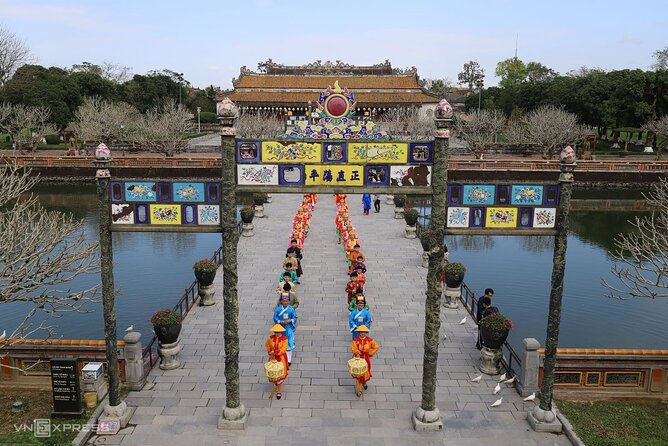 Full-Day Hue Imperial City with/without Hai Van Mountain Pass - Hai Van Pass vs Hai Van Tunnel: Pick Your View Priority