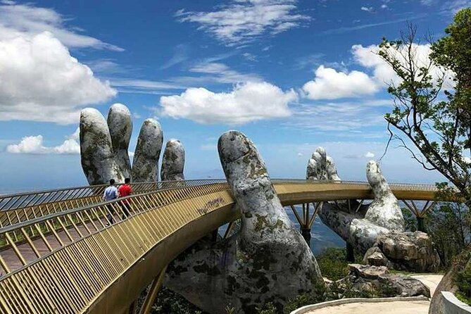 Golden Bridge Ba Na Hills with Buffets Lunch 2 ways cable car - Deck time and photo strategy: how to get the good shots