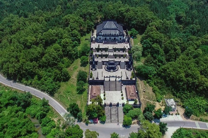 Group Tour: Visit Hue Imperial From Da Nang - Full Day Trip - Hotel Pickup and the Hai Van Tunnel Ride: Your Morning Setup