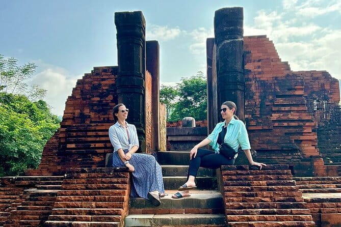 Guided Dragon Bridge Breathing Fire/Water & Da Nang city tour - Price and value for a private 6–7 hour day