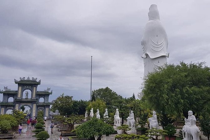 Guided Fullday Tour :Golden Bridge,Dragon Bridge,Marble Mountain,Monkey Mountain - Dragon Bridge: the short stop that still counts