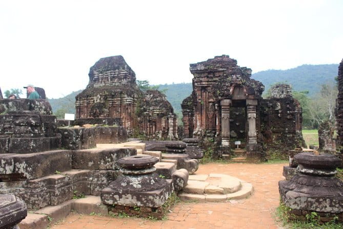 Guided Private My Son Sanctuary from Hoi An or Da Nang - Guides who make My Son feel readable (and not random)