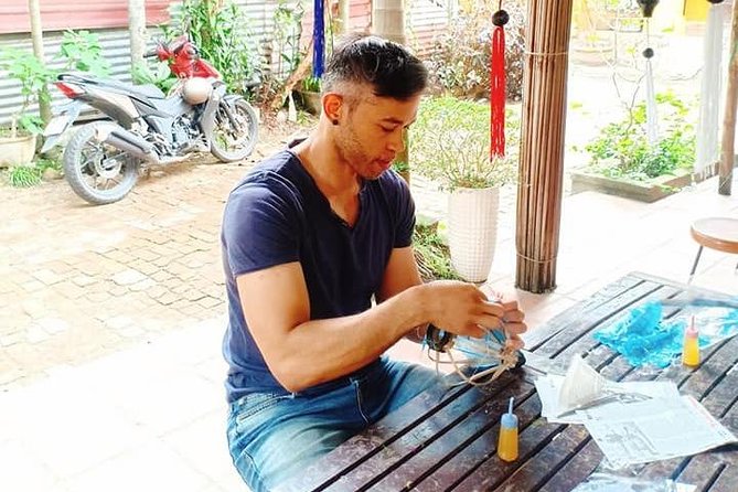 Guided Tour to Hoi An Ancient City & Lantern Making Class from Da Nang or Hoi An - A note on guides: Ken’s kind of help you’ll appreciate