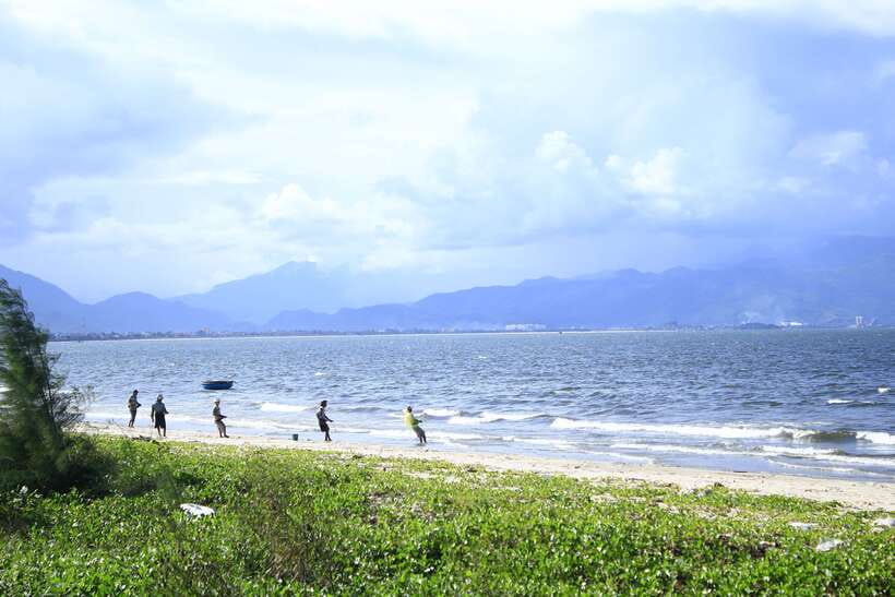 Half-day Da Nang Cultural And Historical Tour - Dragon Bridge, Cầu Tình Yêu, and Ca Chép Hoa Rồng Statue