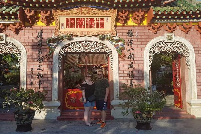 Hoi An Ancient City -Sampan Boat Ride- Night Market- Lanterns - Who This Tour Fits Best