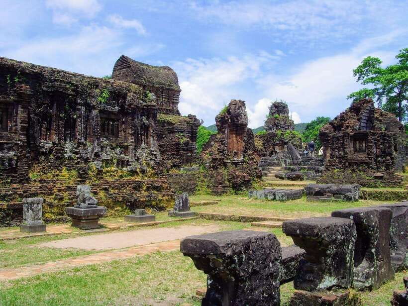 Hoi An/ Da Nang: Marble mountain and My Son Full Day - My Son Sanctuary: Champa ruins with guided meaning