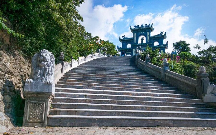 Hoi An/Da Nang: Snorkelling & Island-Hopping Speedboat Tour - Guides and gear: what to expect in the water