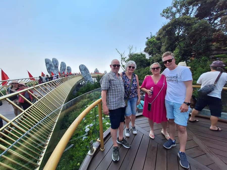 Hoi An: Golden Hand Bridge - BaNa Hills Small Group Tour - Timing from Hoi An or Da Nang: early start, solid same-day structure
