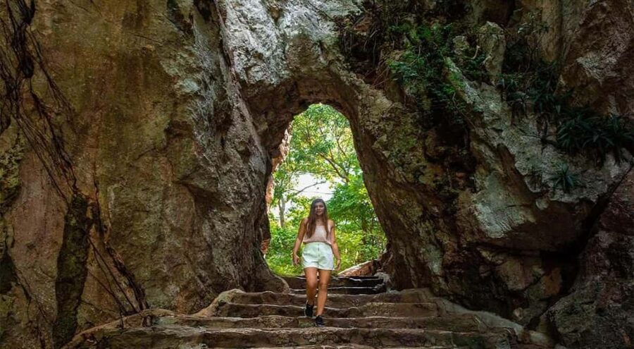 Hoi An: Marble Mountain- Am Phu Cave - Lady Buddha Tour - Lunch Timing and Food Reality
