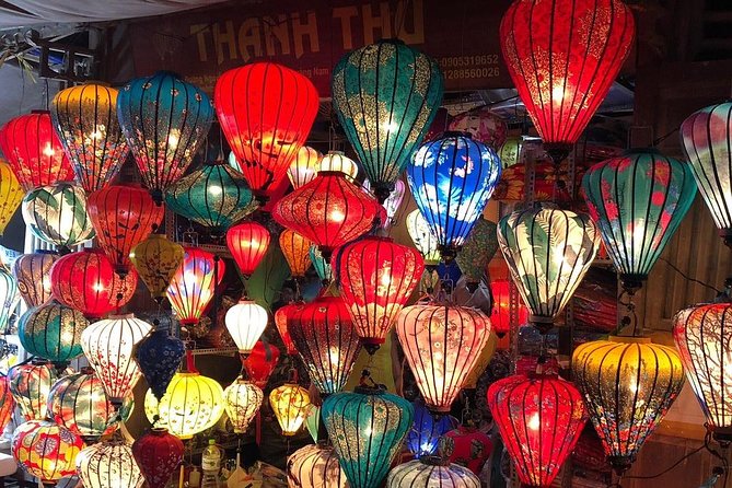Hoi An Night Market with Hoi an walking Tour , Colourful Lanterns, Boat Ride - How Private Guides Improve Your First Visit