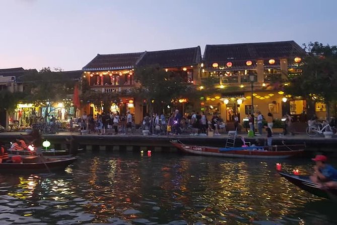 Hoi An Nightlife Tour with Hoi An Ancient Walking Tour, Boat Ride, Night Market - Price and Value: What $75 Really Buys You