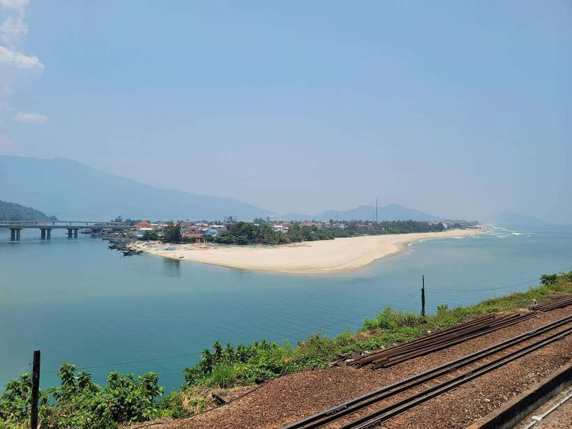 HOI AN TO HUE VIA HAI VAN PASS BY EASY RIDER - From Hoi An pickup to Hue drop-off: how this day actually flows