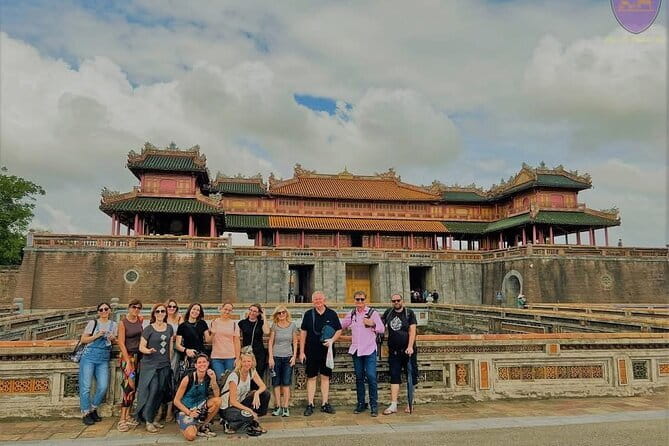 Hoi An Walking Tour, Sampan Boat Trip , Foodie Tour by Night - Tan Ky Merchants’ Houses and the Japanese Covered Bridge