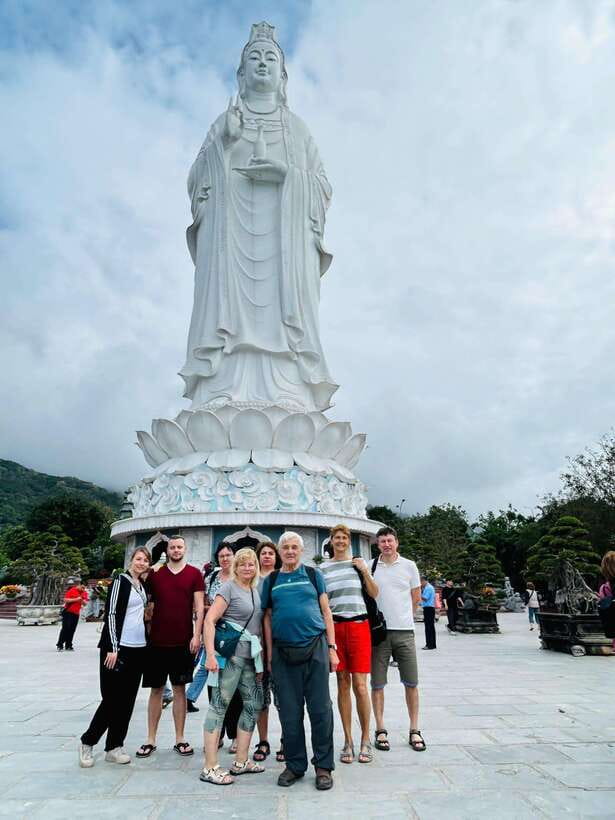 Hoian/Danang: Marble Mountain - Am Phu Cave & Lady Buddha - What the Marble Mountains break time and photo stops actually buy you