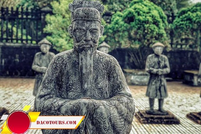 Hue Citadel tour by authentic Train via Hai Van Pass from Da Nang - The Real Star: Local Train Through Hai Van Pass to Lang Co