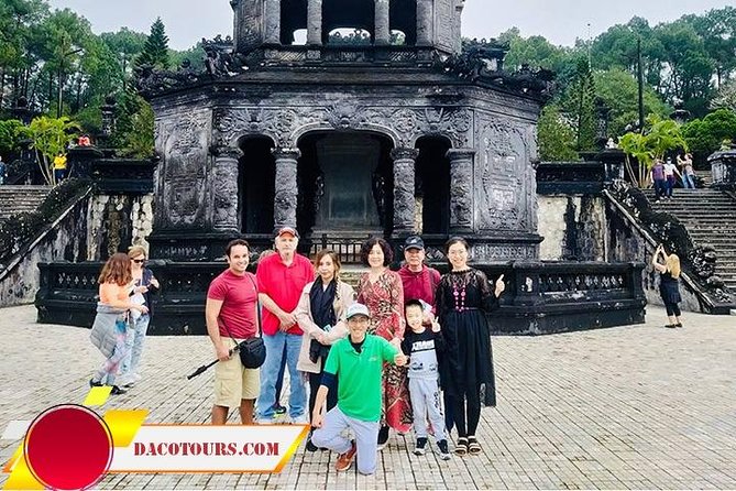 Hue Citadel tour by authentic Train via Hai Van Pass from Da Nang - Thai Hoa Palace and the Palace Buildings: Where the Details Matter
