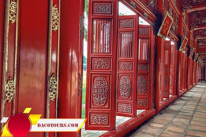 Hue Citadel tour by authentic Train via Hai Van Pass from Da Nang - Thien Mu Pagoda: A Calm Break with a Strong Visual