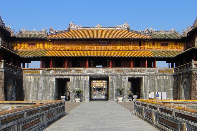 Hue full day tour: Hue Citadel, Thien Mu Pagoda and Tomb of Khai Dinh - Stop 2: Tomb of Khai Dinh and the Story Behind the Setting