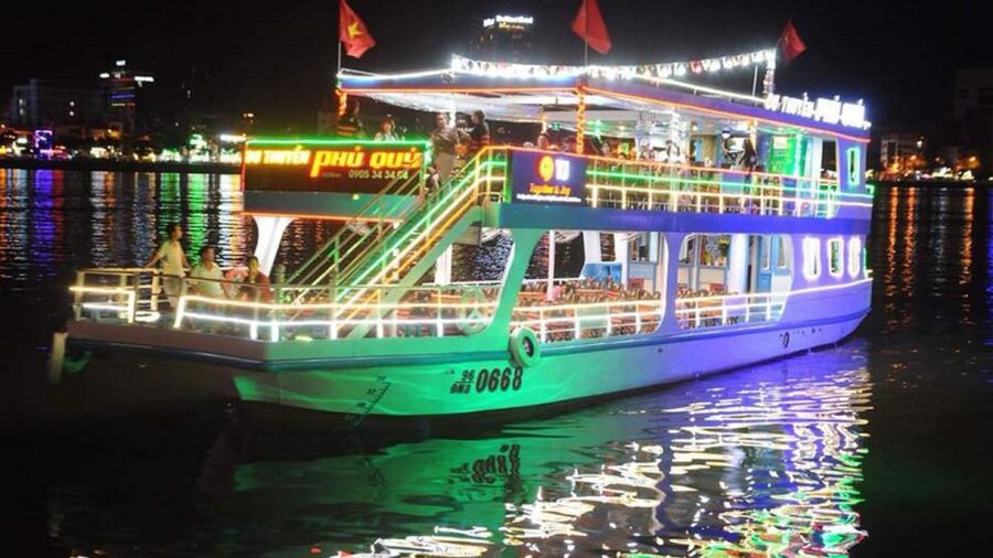 Lady Buddha, Marble Mountains, Da Nang by Night & Cruise - Dinner in Da Nang: fuel before the night lights