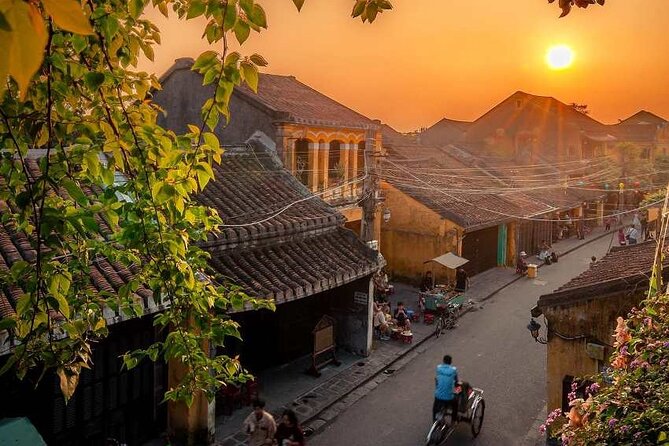 Marble Mountain - Hoi An Colour Lanterns & Night Market from DN - Hoi An after dark: Japanese Bridge and lantern streets on the Hoai River