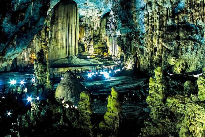 Marble Mountains Am Phu Cave and Monkey Mountain Sunset Tour - Stop 1: The giant Lady Buddha grounds and the garden-of-heaven walk
