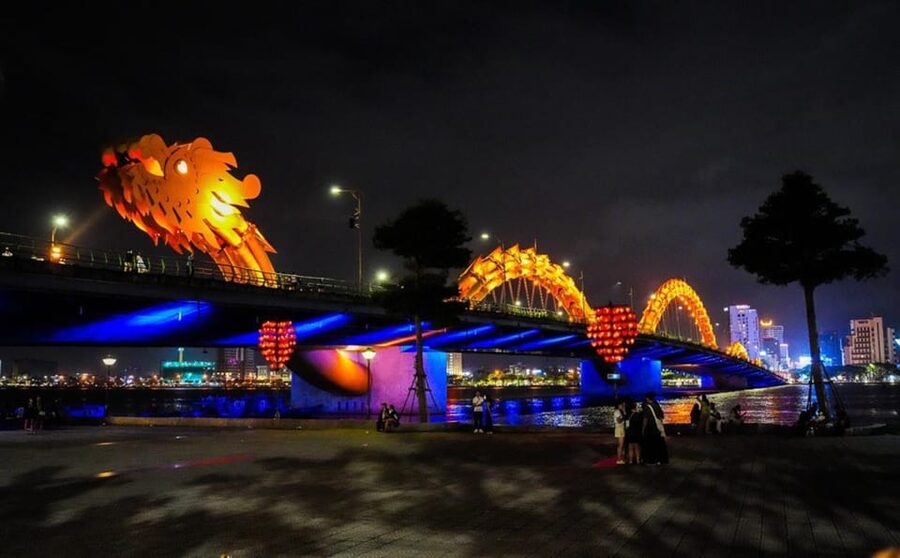 Marble Mountains - Han River Cruise -Dragon Bridge by night - Local dinner plus beer, then the night starts on the Han River