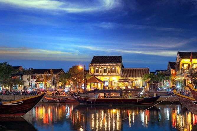 Marble Mountains - Hoi An Ancient Town Sunset Daily Ingroup Tour - The old house stop and how the city reads like a timeline
