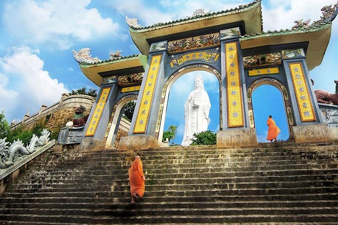 Marble Mountains - Son Tra Peninsula - Hai Van Pass Daytrip In Private - Han Market, Cathedral Stops, and the Cham Museum Side Quest