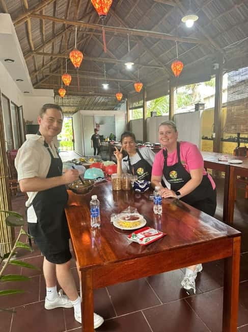 Market Tour, Basket Boat Ride & Cooking Class by Hangcoconut - Bay Mau coconut forest basket boat ride and the crab-catching lesson