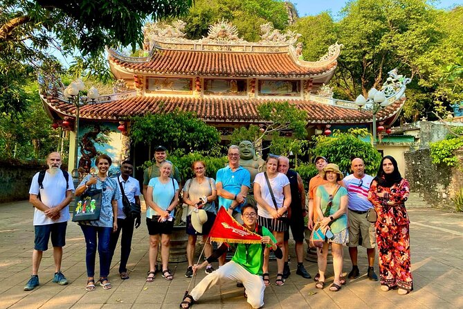 Monkey mountain-Huge Lady Buddha-Marble mountains & Am Phu caves - Linh Ung Pagoda on Monkey Mountain: the Lady Buddha effect