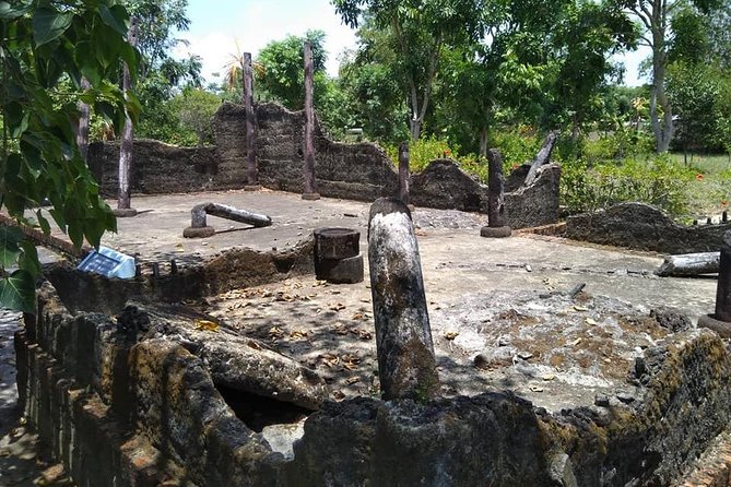 MY LAI MASSACRE Tour from Hotel in Da Nang City or Hoi An City ( Private Tour ) - Price and what you’re really paying for ($108 per person)