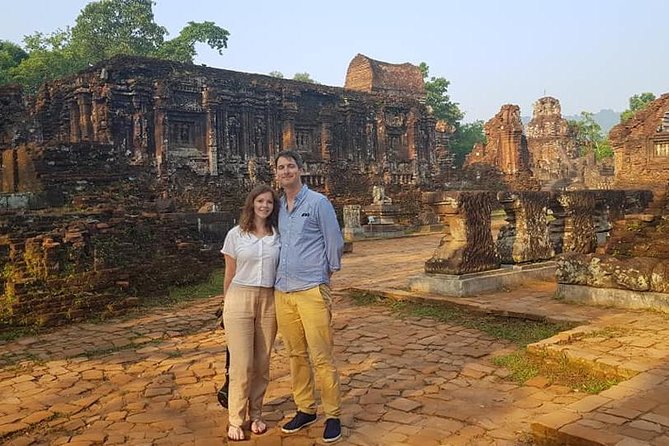 My Son Holyland , Hoi An Ancient City Tour With Night Market , Sampan Boat Ride - Hoai River by traditional sampan: a slower way to see the area