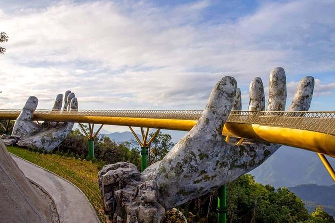 PREMIER TOUR - Discover Golden Bridge and Ba Na hill - Small group by Mini Van - What to pack, and how to handle fog, crowds, and photos
